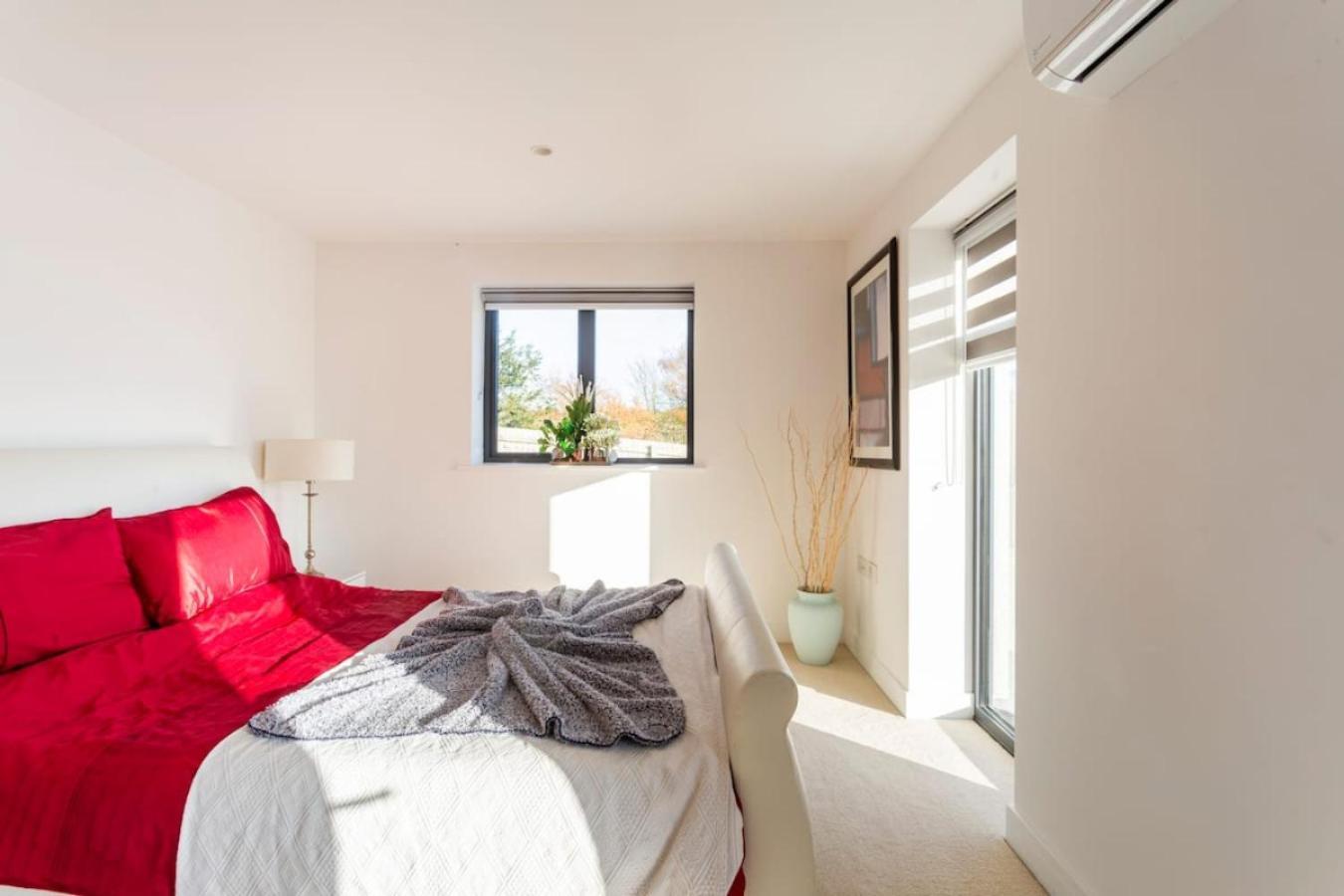 The Retreat, Sauna & Hot Tub, Charming & Cosy Gem Blandford Forum Buitenkant foto